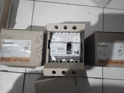 Interruttore magnetotermico - interruttore,